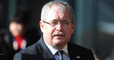 Fazekas szerint Brüsszel téved a földvitában Fazekas szerint Brüsszel téved a földvitában