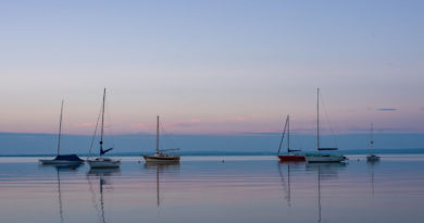 Eltűnnek a Balaton ikonikus sportpályái – mi áll a háttérben?