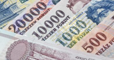 Két és fél millió forintos vissza nem térítendő támogatást kaphat sok háztartás: hétfőtől lehet pályázni rá